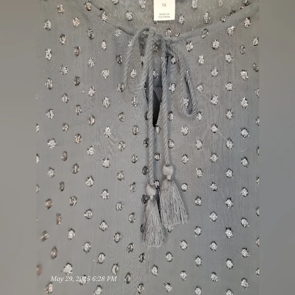 Ava & Viv Sparkling Dot Black Tie Front Relaxed Blouse - Picture 3 of 10